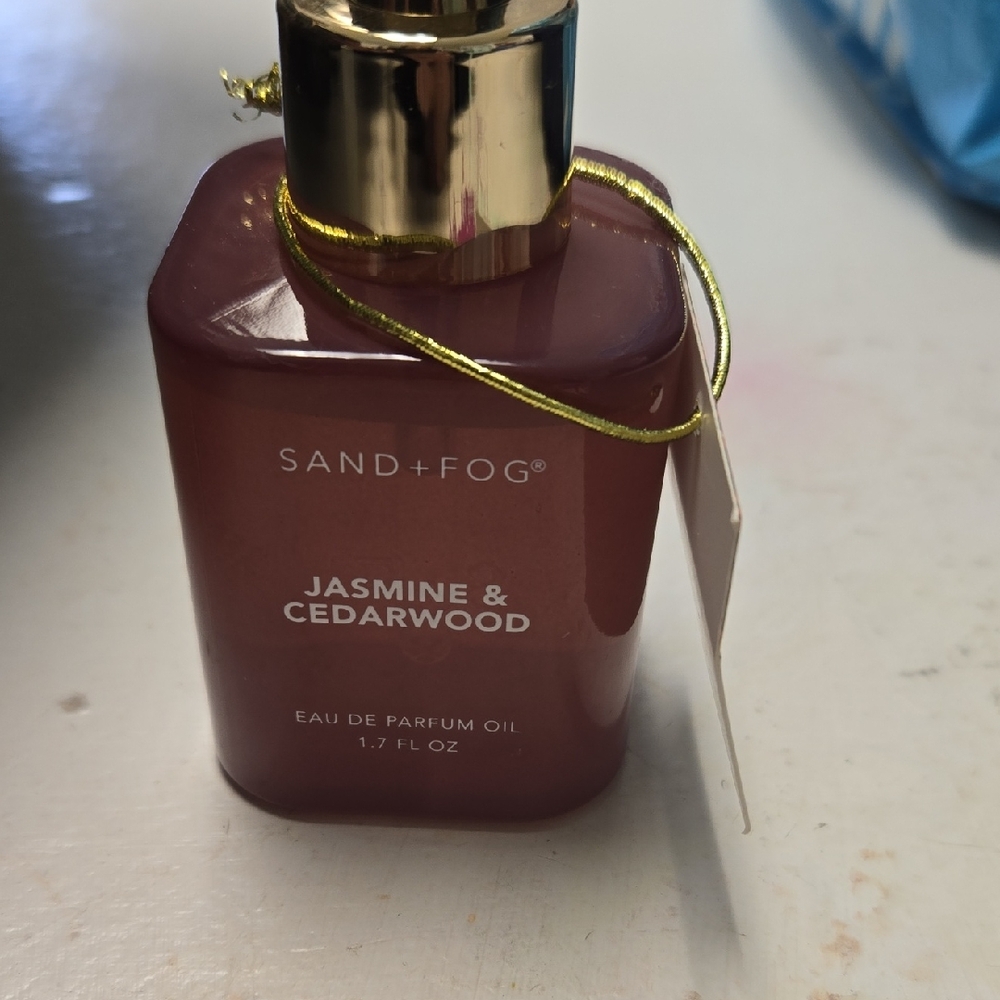 Sand + Fog Jasmine & Cedarwood Perfume